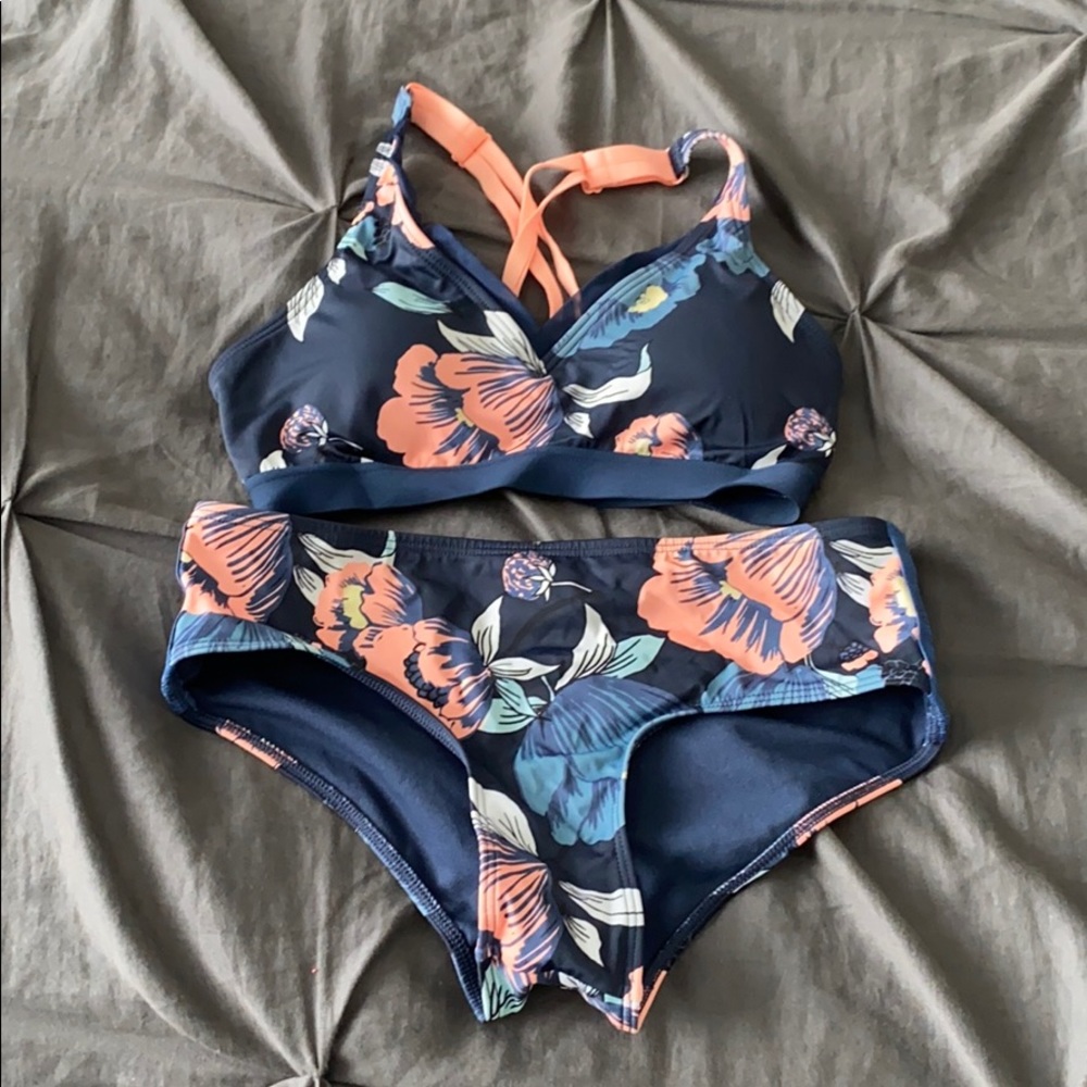 ROXY Sporty Floral Bikini